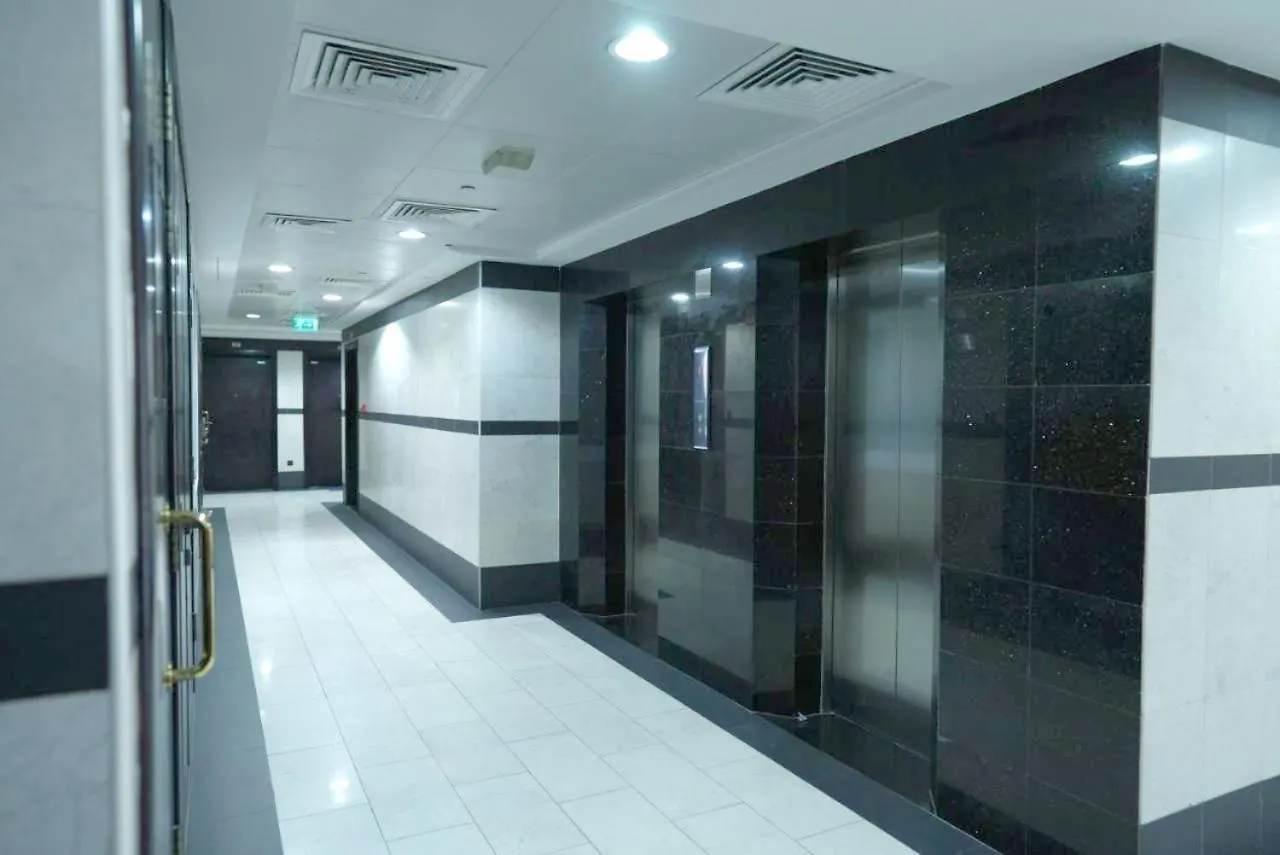 Homestay Cozy Corner Partition Room Near Burjuman Metro Dubai United Arab Emirates